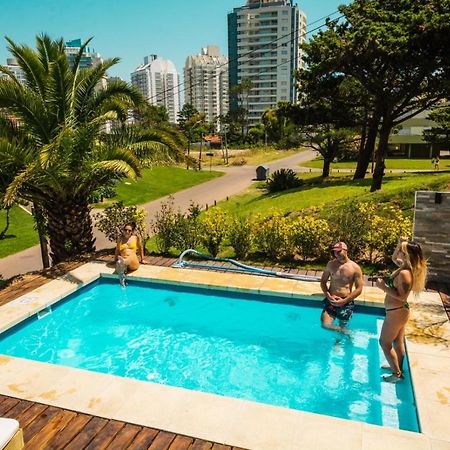Atlantic Hostel Punta Del Este Exterior photo